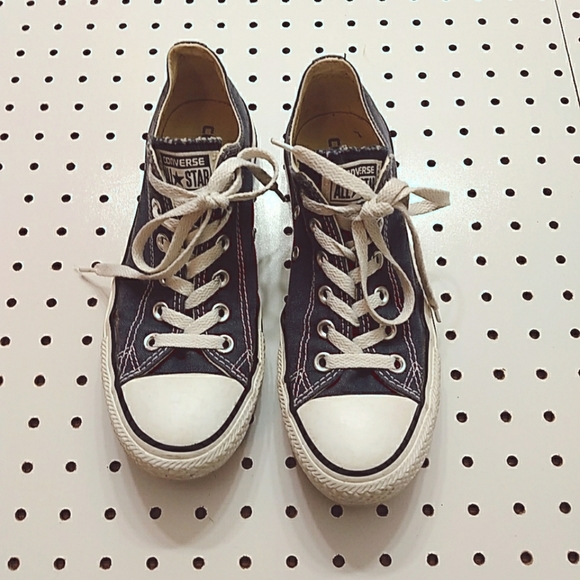 Converse Shoes - Blue Converse All Stars, Size 8